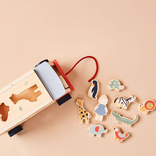 Nachhaltiges Kinder FSC Holz Safari Jeep Spielzeug mit Tieren, ab 12 Monaten