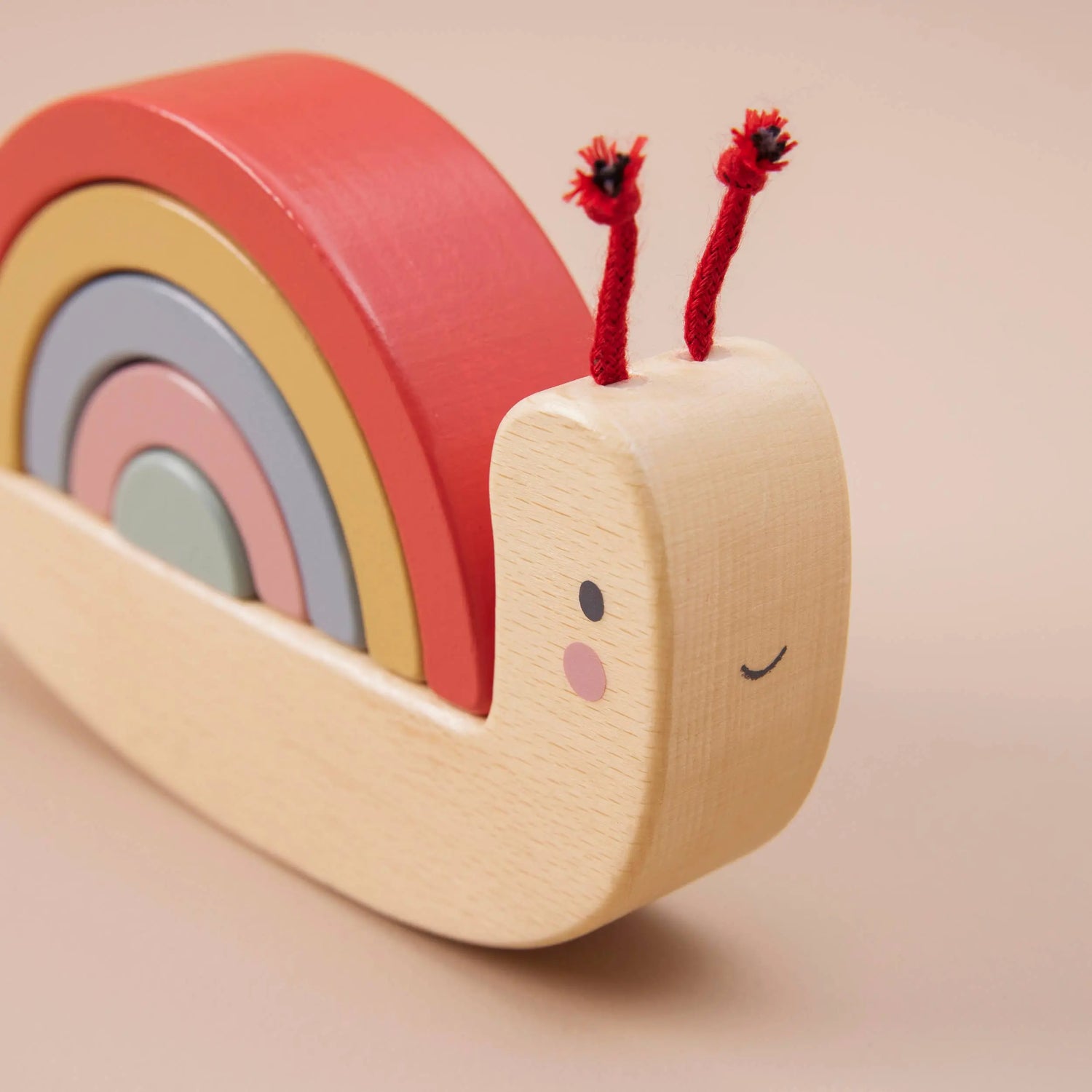 Holzspielzeug für Babys von 0 bis 12 Monaten