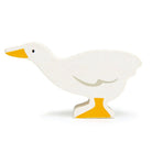 Weisse Gans aus Holz mit gelbem Schnabel und Füssen als Spielfigur für Bauernhof und Tierwelten.