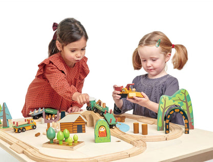 Nachhaltiges Abenteuer Eisenbahn Set aus Holz, ab 3 Jahren