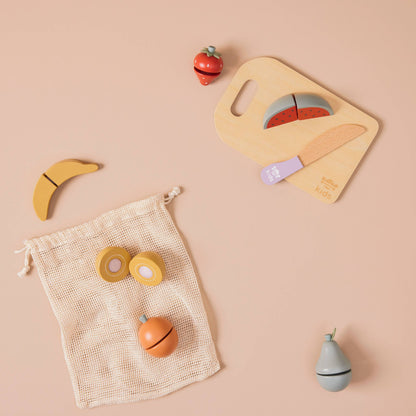 Nachhaltiges Kinder Geschenkset Holzkueche mit Fruechten, ab 3 Jahren
