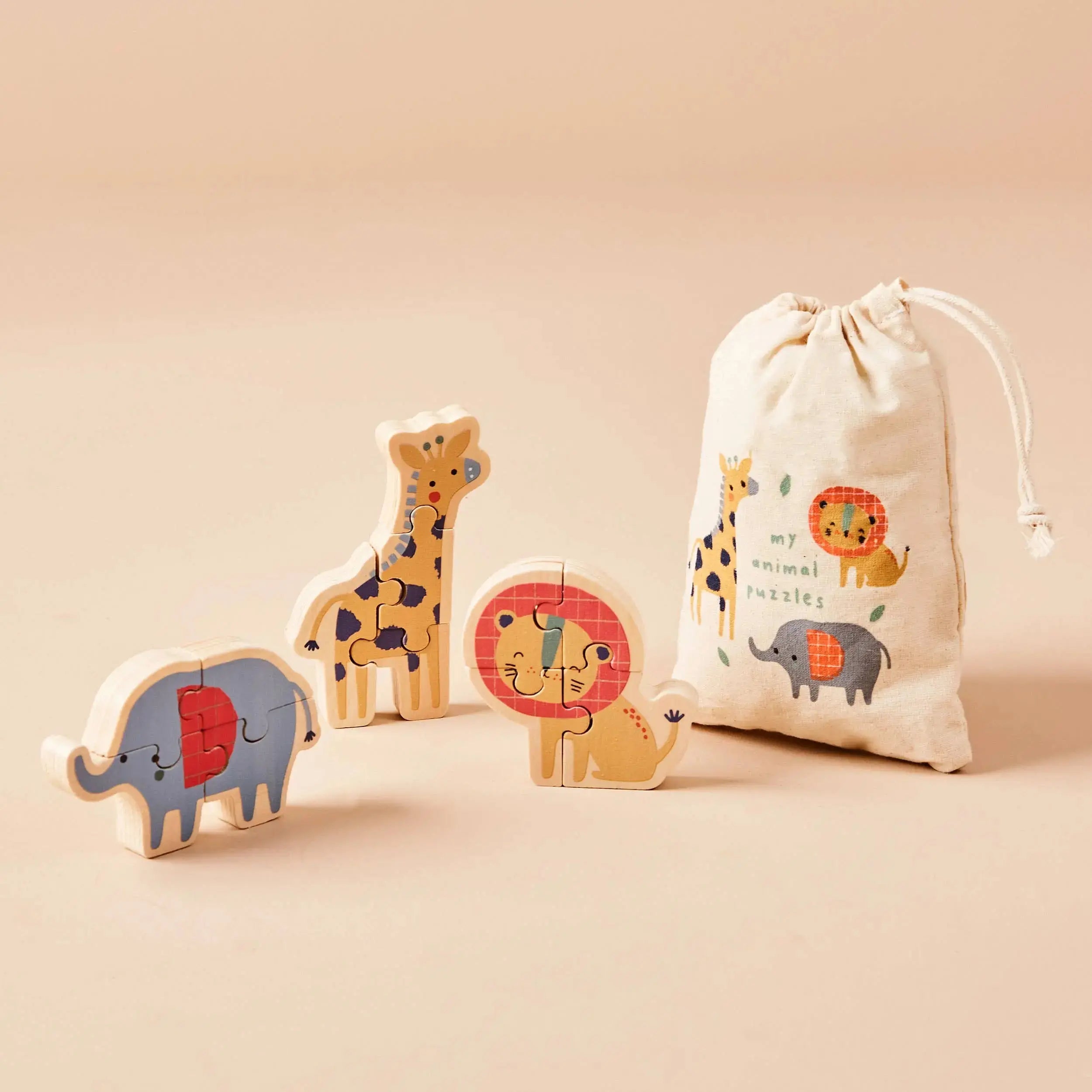 Safari Tier Puzzle-Set aus Holz mit Giraffe, Löwe, Elefant und Aufbewahrungstasche